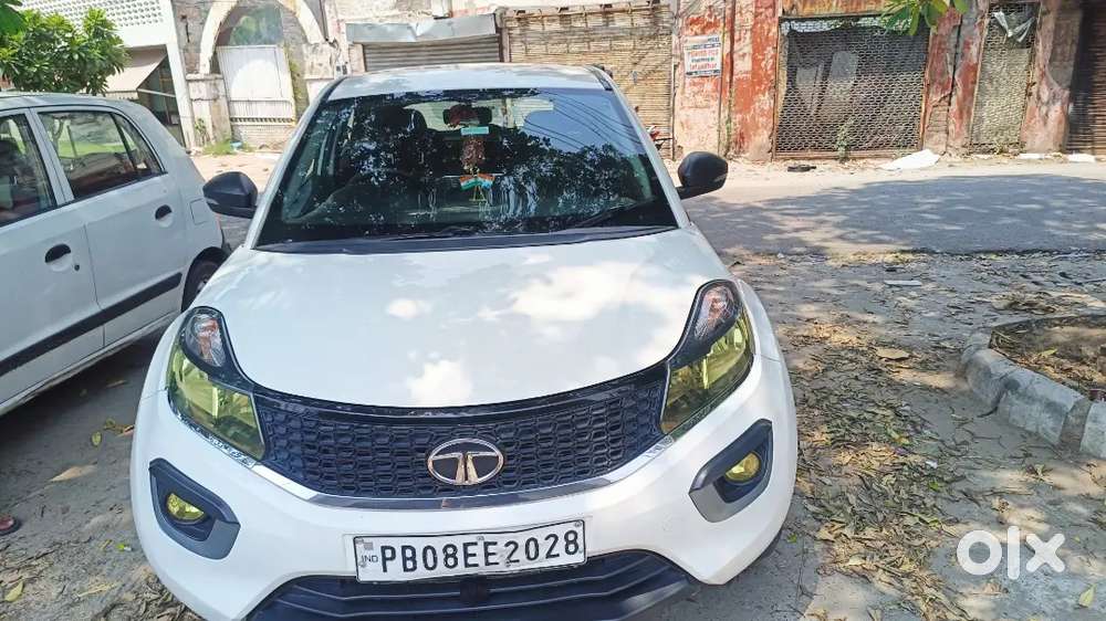 Full Insurance,2018 Last Model,new Tyre With Alloy.