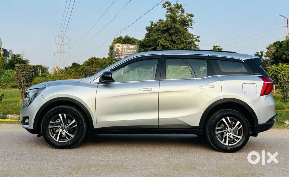 Mahindra Xuv700 2.2 Ax 5 Diesel At 7 Str, 2022, Diesel