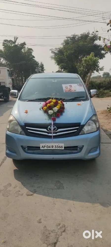 Toyota Innova Diesel 2009 Km Driven
