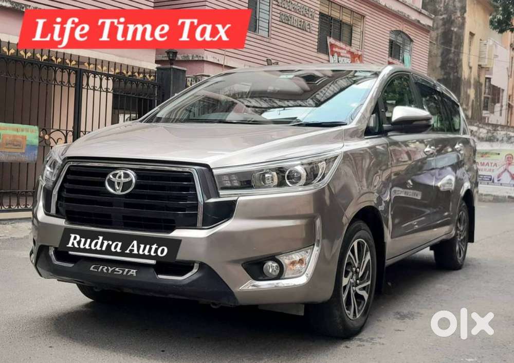 Toyota Innova Crysta 2.4 V 8 Str, 2023, Diesel