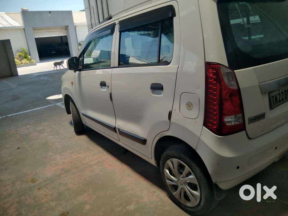 Maruti Suzuki Wagon R Vxi Amt1.2, 2016, Petrol