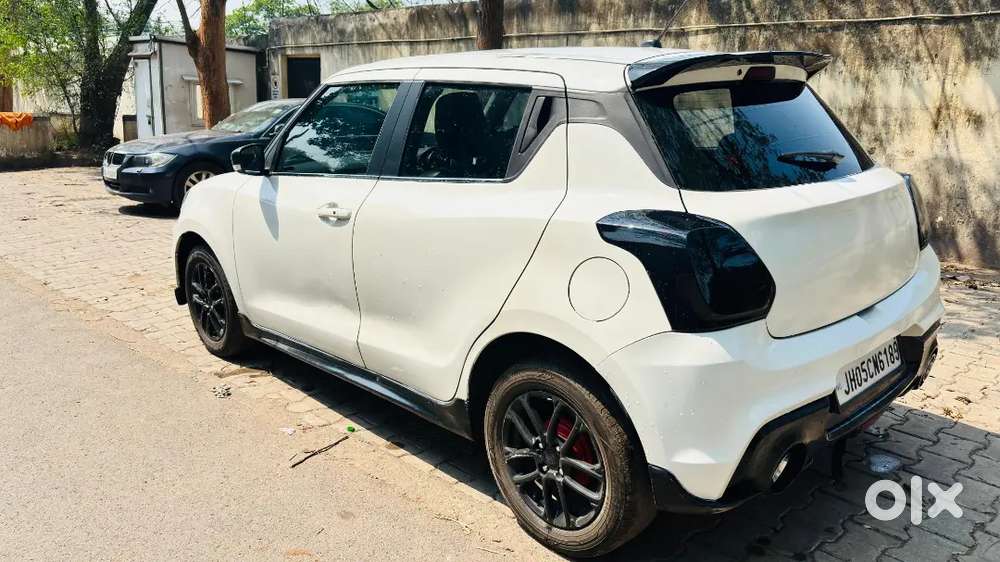Maruti Suzuki Swift Premium