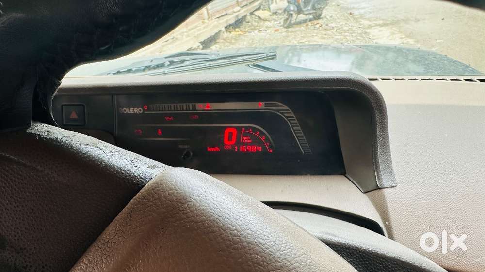 Mahindra Bolero 2523cc