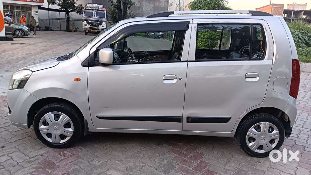 Maruti Suzuki Wagon R Vxi, 2013, Petrol