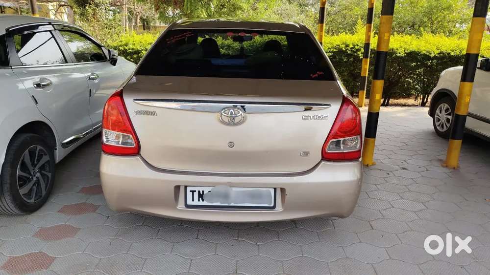 Toyota Etios G, Petrol, Price Rs 3,50,000