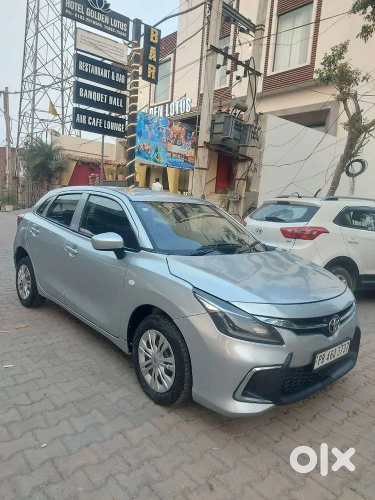 Glanza E
2022/23 
1st Owner Car
11 Hazar Chli 
All Original Car
