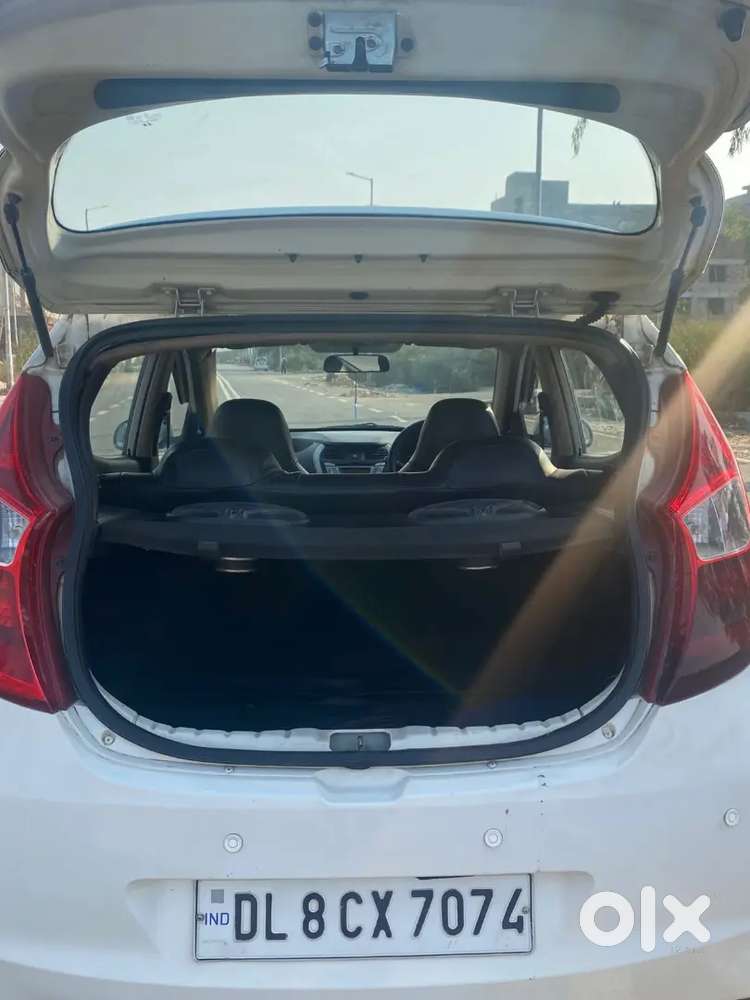 2012 Hyundai Eon Sportz  90,000 Km  ₹1 Lakh  Urgent Sale