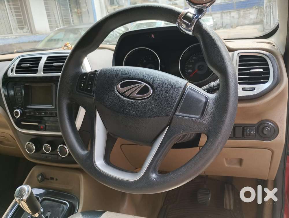 Mahindra Tuv 300 Mhawk100 T8 Amt, 2017, Diesel