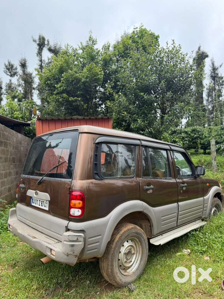 Mahindra Scorpio Classic Diesel 2004