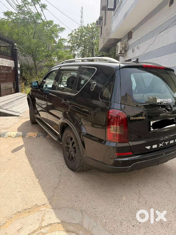 Mahindra Rexton Diesel 2013