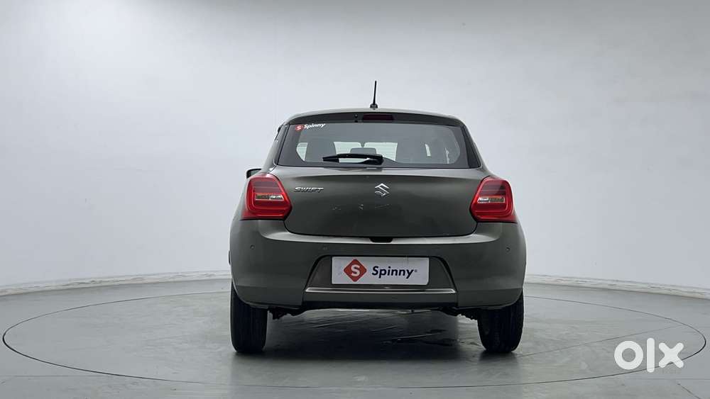 Maruti Suzuki Swift 1.3 Zxi, 2022, Petrol