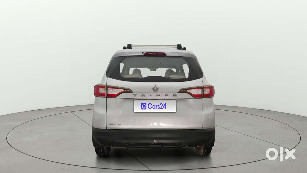 Renault Triber 1.0 Rxe, 2022, Petrol