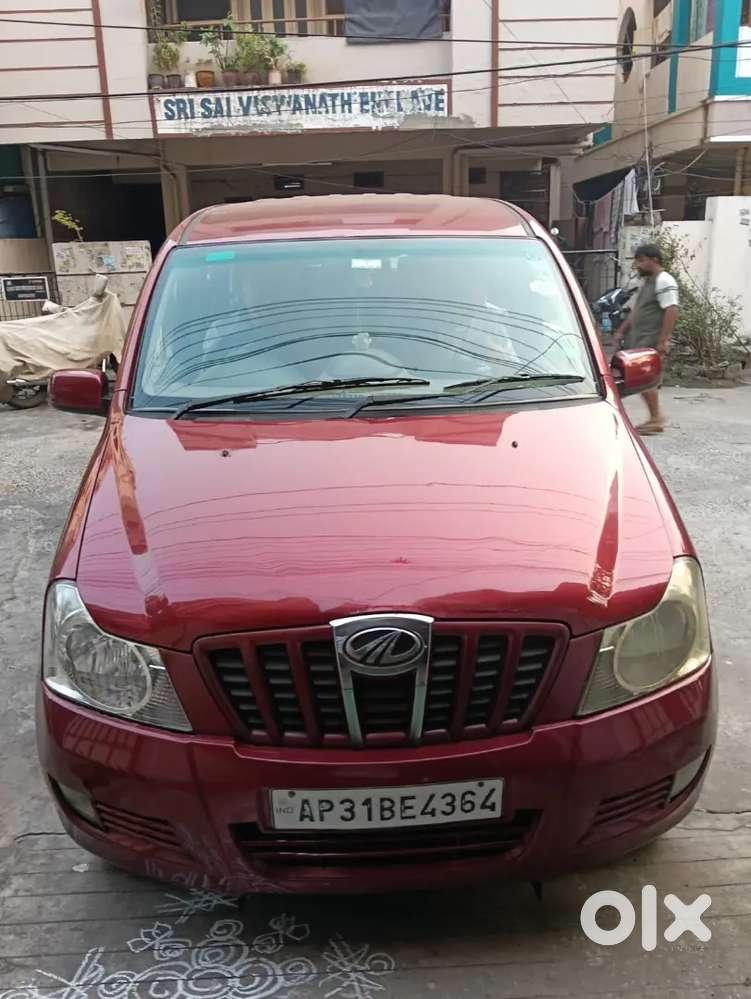 Mahindra Xylo 2010