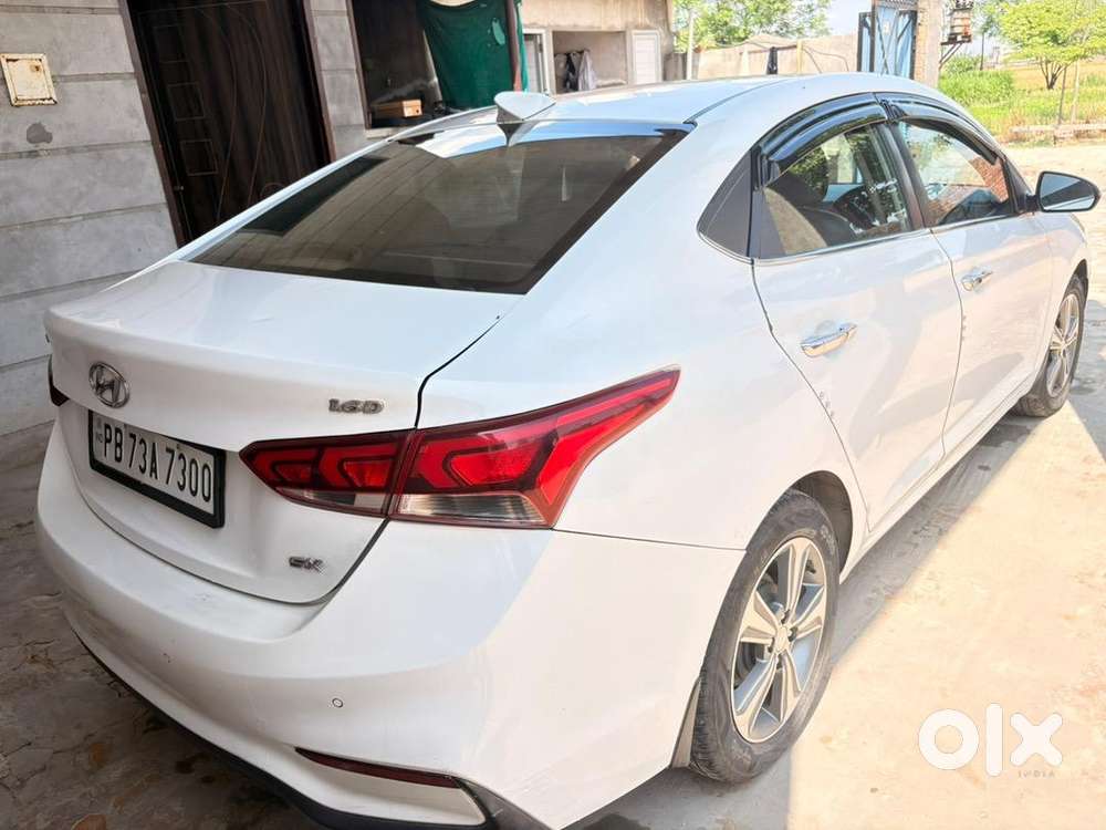 Hyundai Verna 2018 Diesel 250000 Km Driven