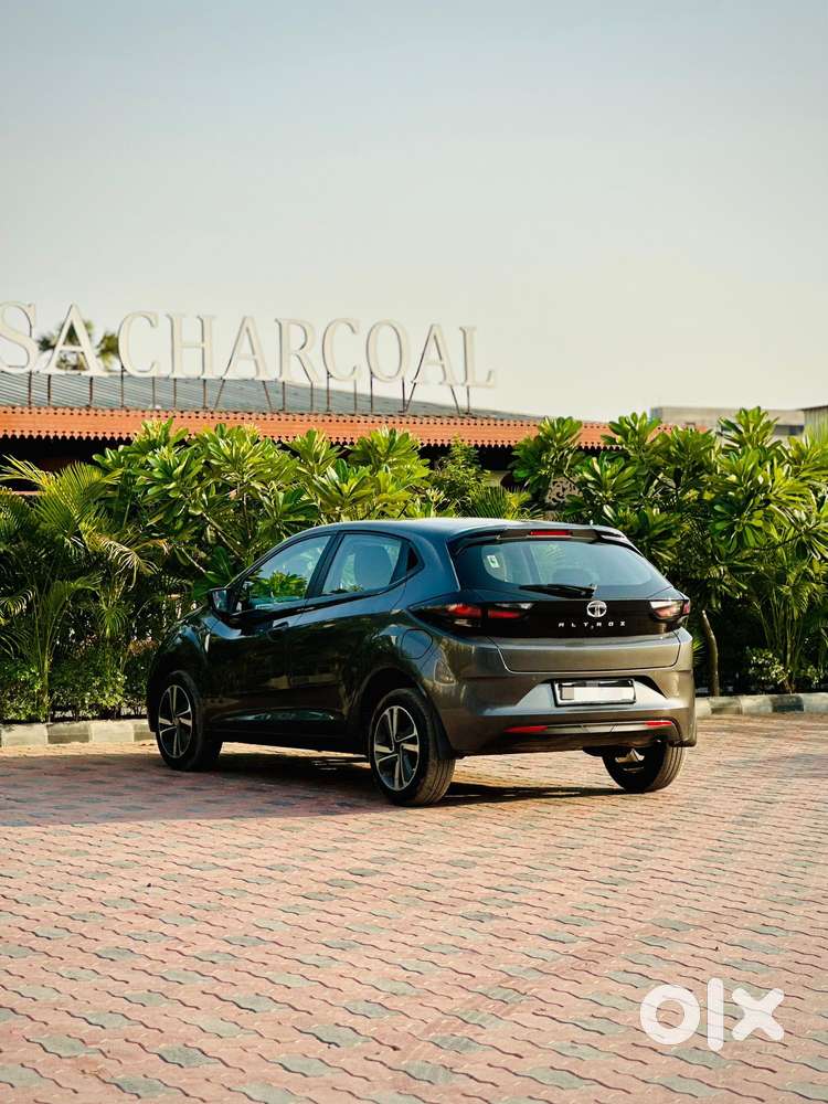 Tata Altroz 1.2 Xza Petrol Dct, 2022, Petrol