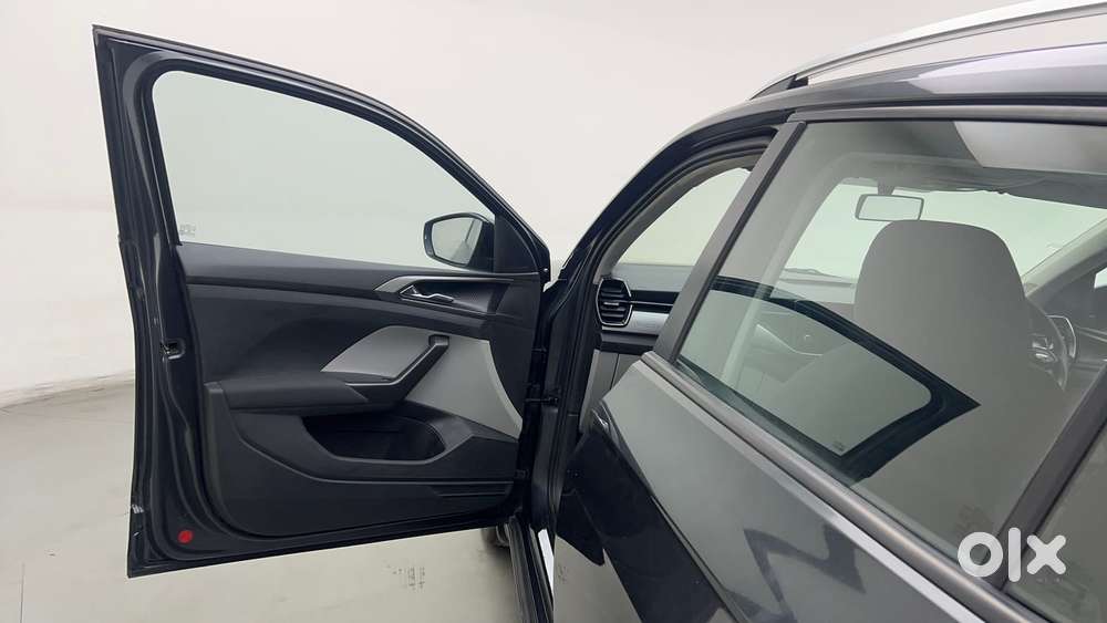 Skoda Kushaq 1.0 Tsi Ambition At, 2022, Petrol