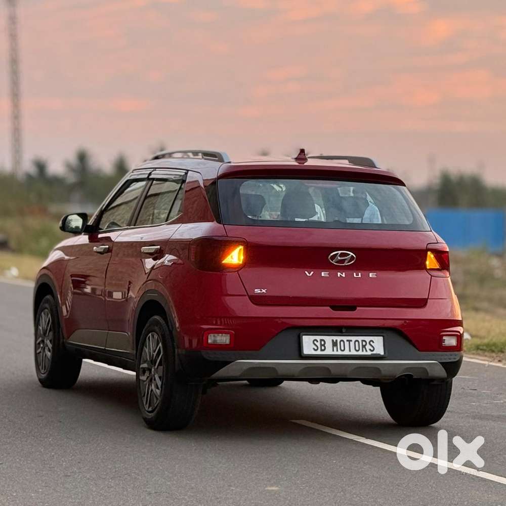 Hyundai Venue 1.5 Crdi Sx (o), 2021, Diesel