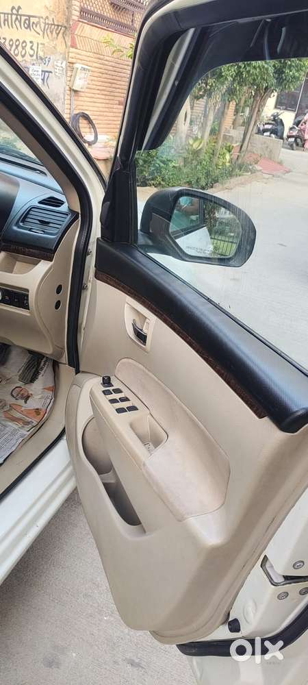 Maruti Suzuki Swift Dzire 1.3 Zxi, 2015, Cng & Hybrids