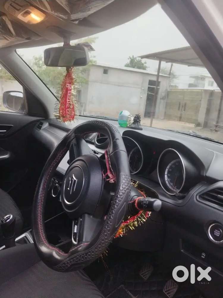 Maruti Suzuki Swift 2022 Petrol 50000 Km Driven