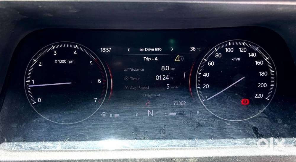 Mahindra Xuv700 2.2 Mx Diesel Mt 5 Str, 2022, Diesel