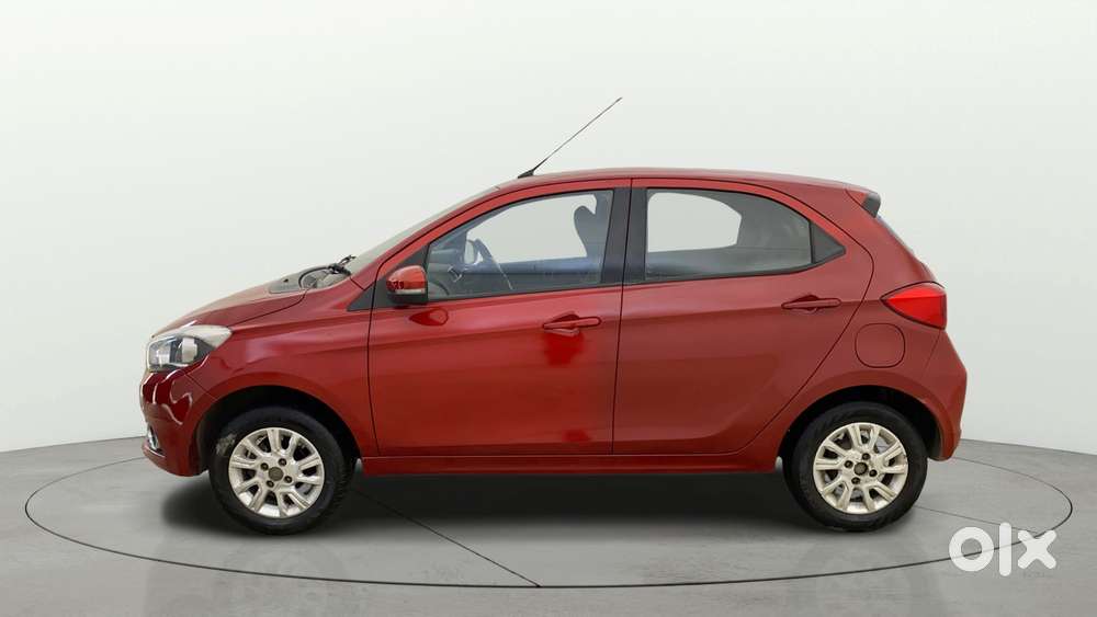 Tata Tiago 1.2 Revotron Xz, 2017, Petrol