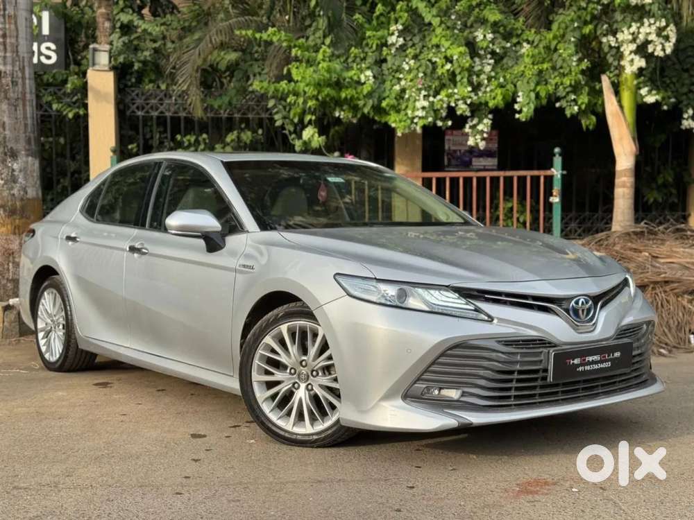 Toyota Camry Hybrid, 2019, Petrol