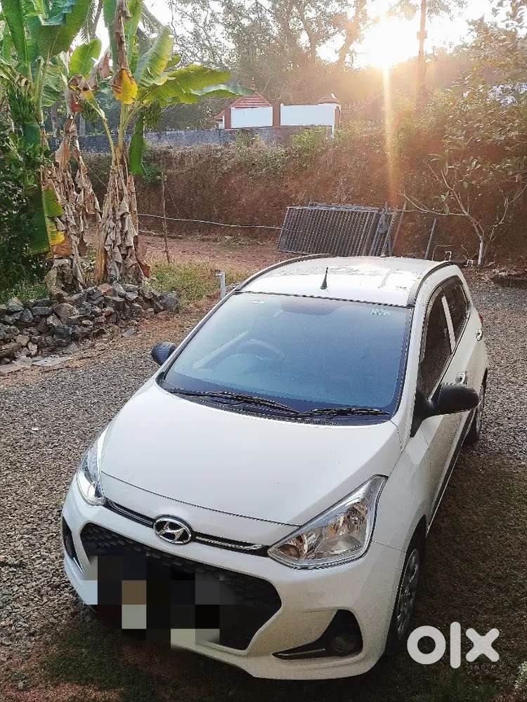 Hyundai Grand I10 Sportz 2018 Petrol 37000 Km Driven