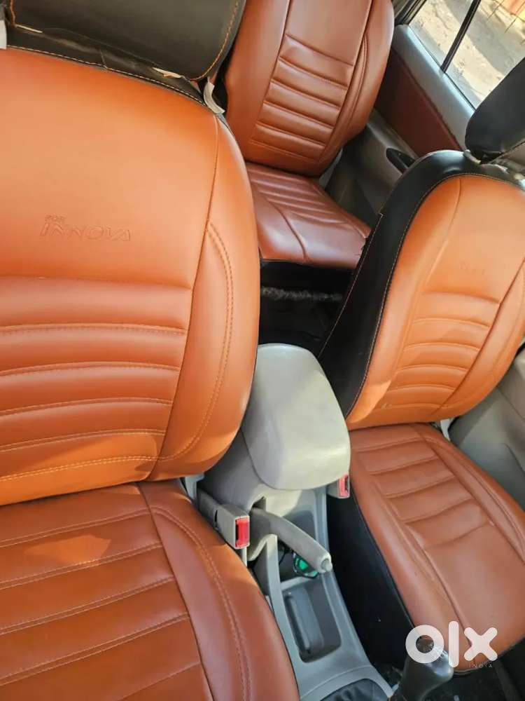 Inova 2.5 G (8 Sitter)