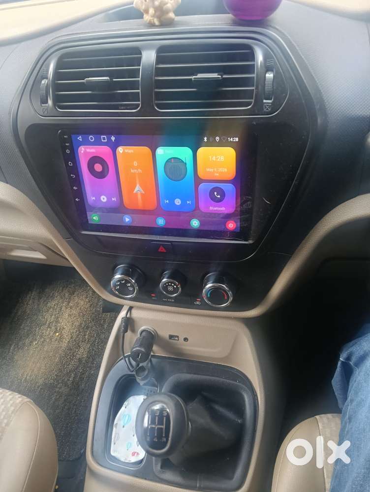 Mahindra Tuv 300 T6, 2018, Diesel