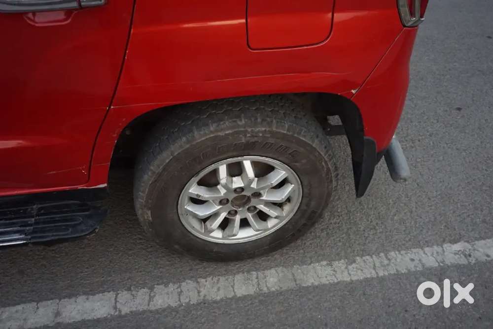 Mahindra Tuv 300 2017 Diesel 77000 Km Driven