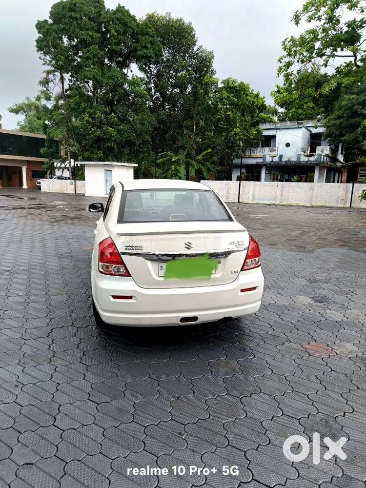 Maruti Suzuki Dzire 2011 Petrol Manual