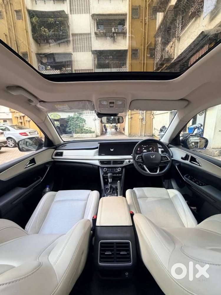 Mahindra Xuv700 2.2 Ax 7 Diesel At Luxury Pack Str, 2023, Diesel