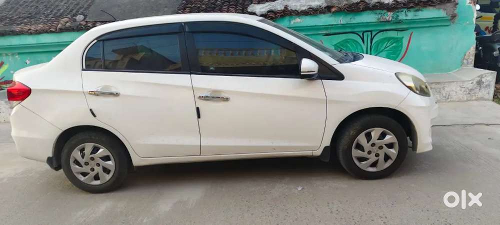 Honda Amaze 2nd Gen 2015 Diesel 158000 Km Driven