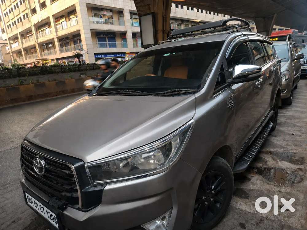 Toyota Innova Crysta 2017 Diesel 95000 Km Driven