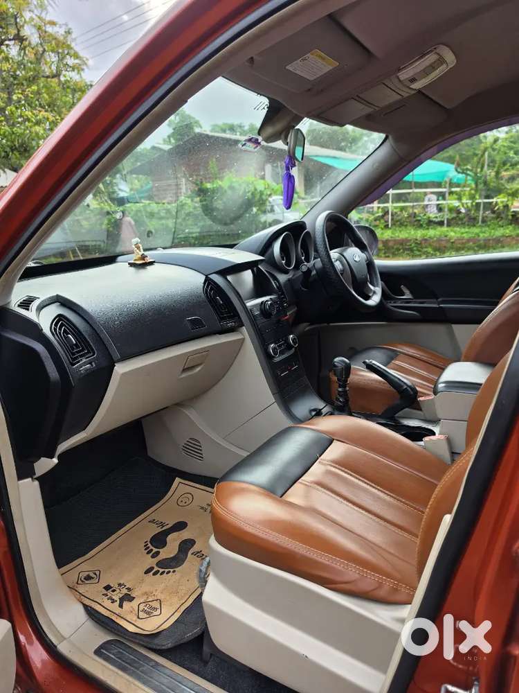 Mahindra Xuv500 W6 2016
