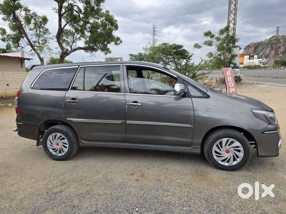 Toyota Innova 2.5 G (diesel) 7 Seater, 2012, Diesel