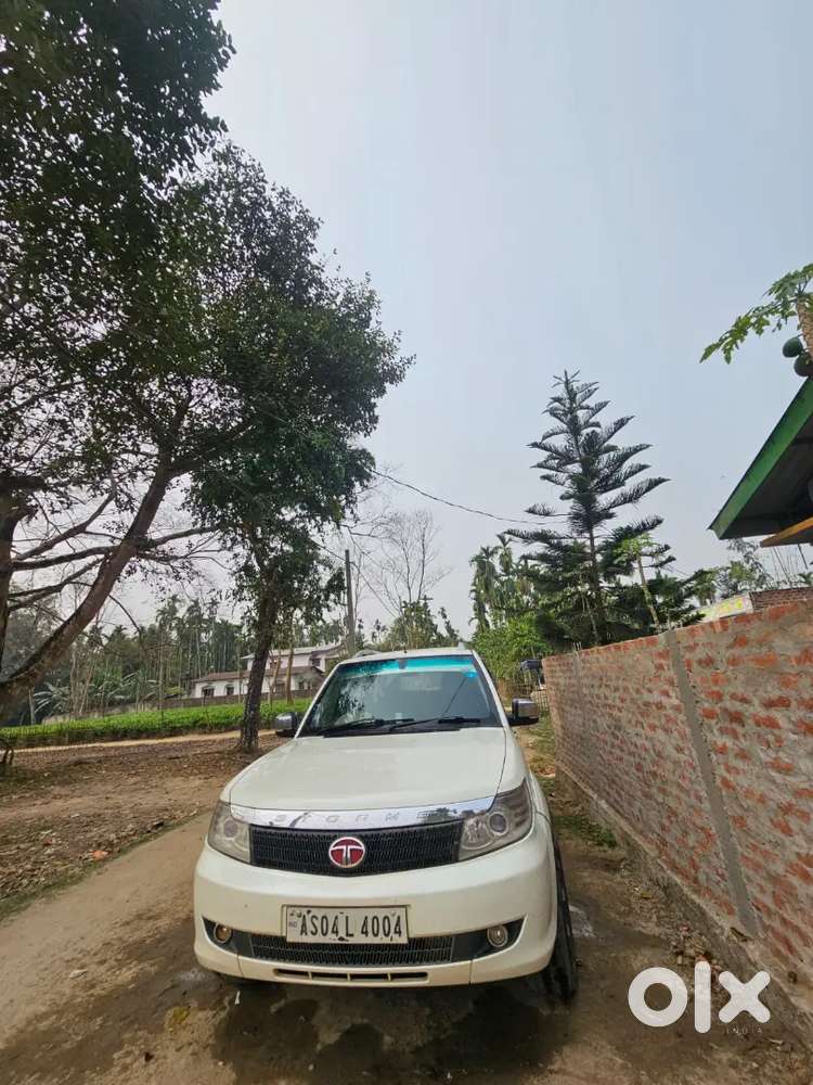 Tata Safari Storme 2013 Diesel 86000 Km Driven
