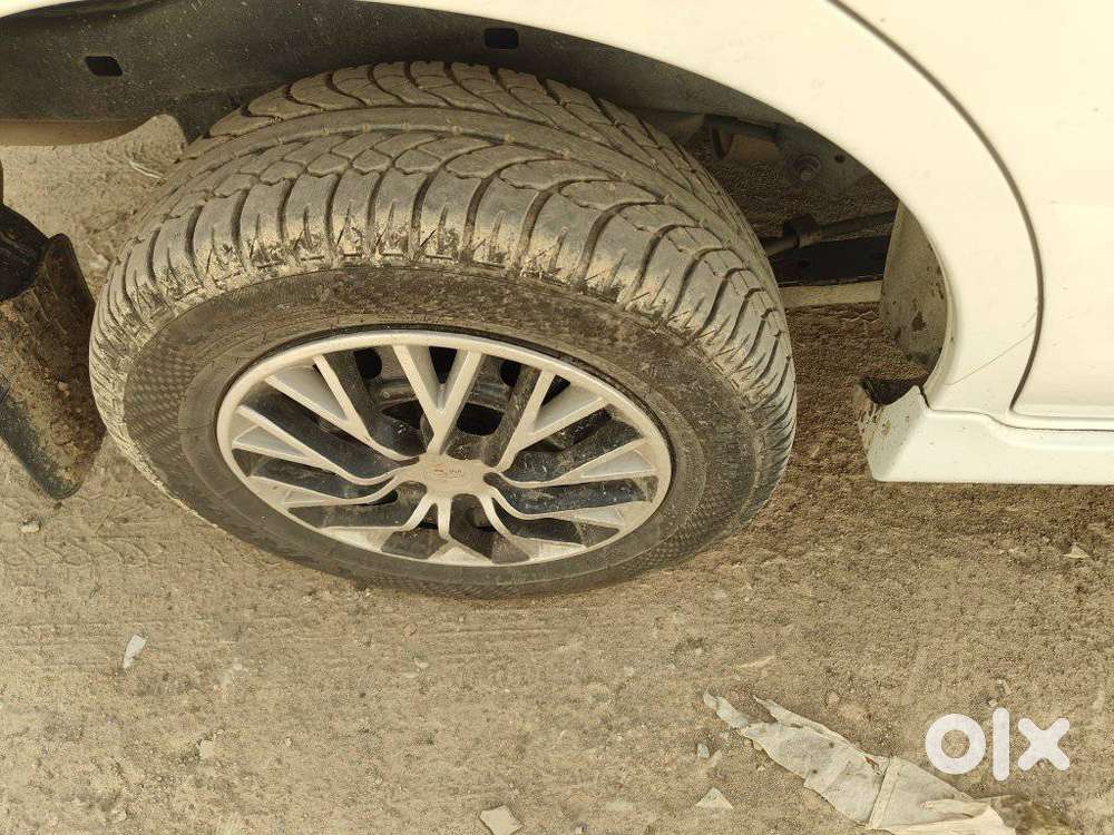 Toyota Innova 2.5 G (diesel) 8 Seater, 2014, Diesel