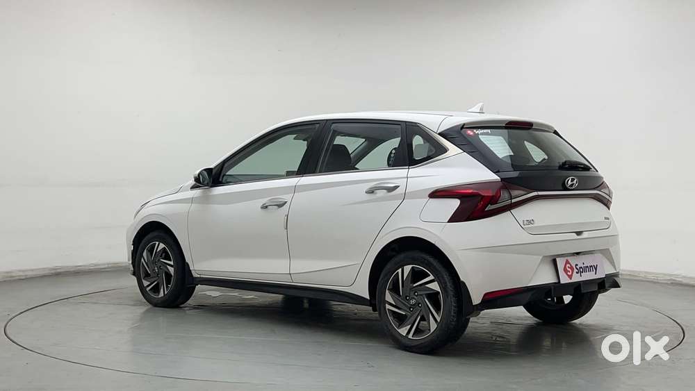 Hyundai I20 Asta (o) 1.2 Ivt, 2023, Petrol