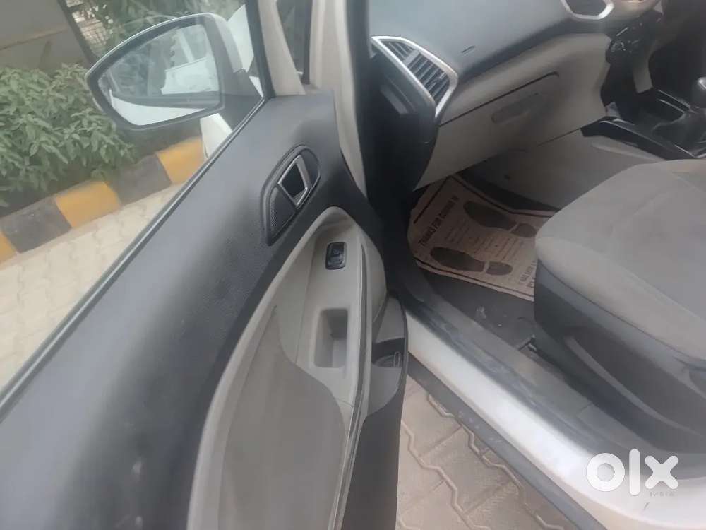 Ford Ecosport 2017 Petrol 58668 Km Driven