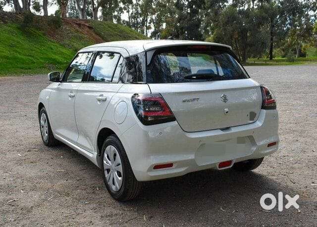 Maruti Suzuki Swift 1.2 Vxi (o), 2024, Petrol