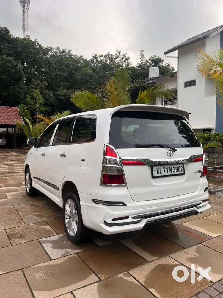 Toyota Innova 2.5 Gx 2015