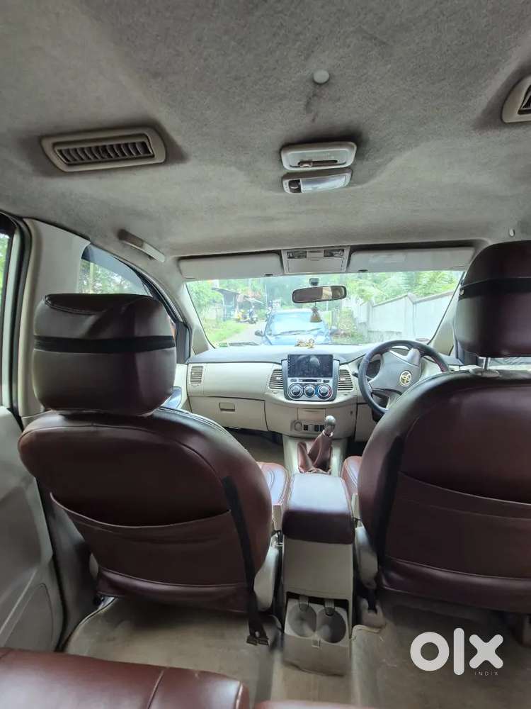 Toyota Innova 2.5 G4 2014