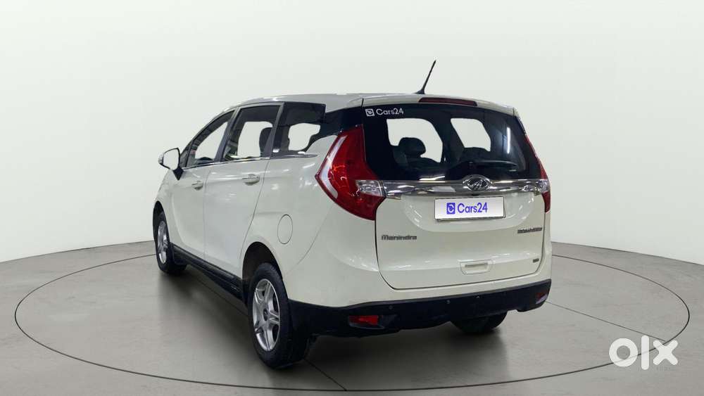 Mahindra Marazzo M6, 2019, Diesel