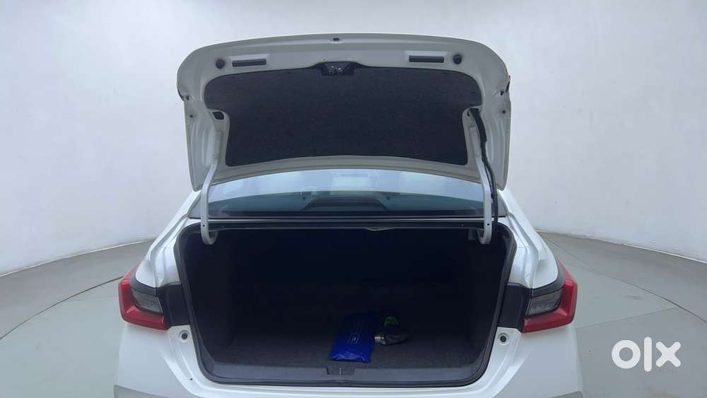 Honda City Zx Petrol Cvt, 2025, Petrol