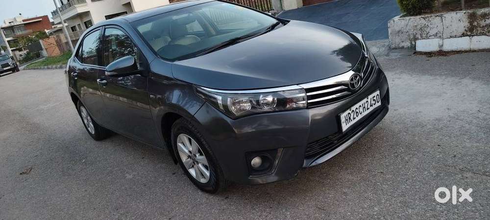 Toyota Corolla Altis 2010-2013 G, 2014, Petrol