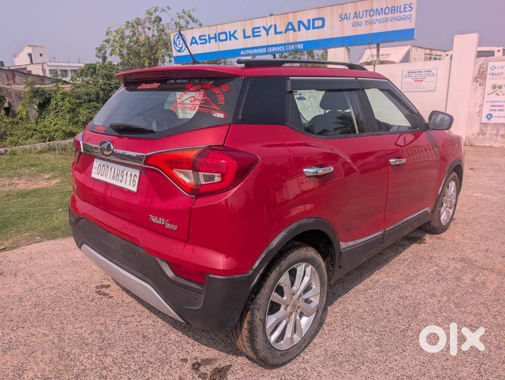 Mahindra Xuv300 W8 Option Dual Tone, 2020, Petrol