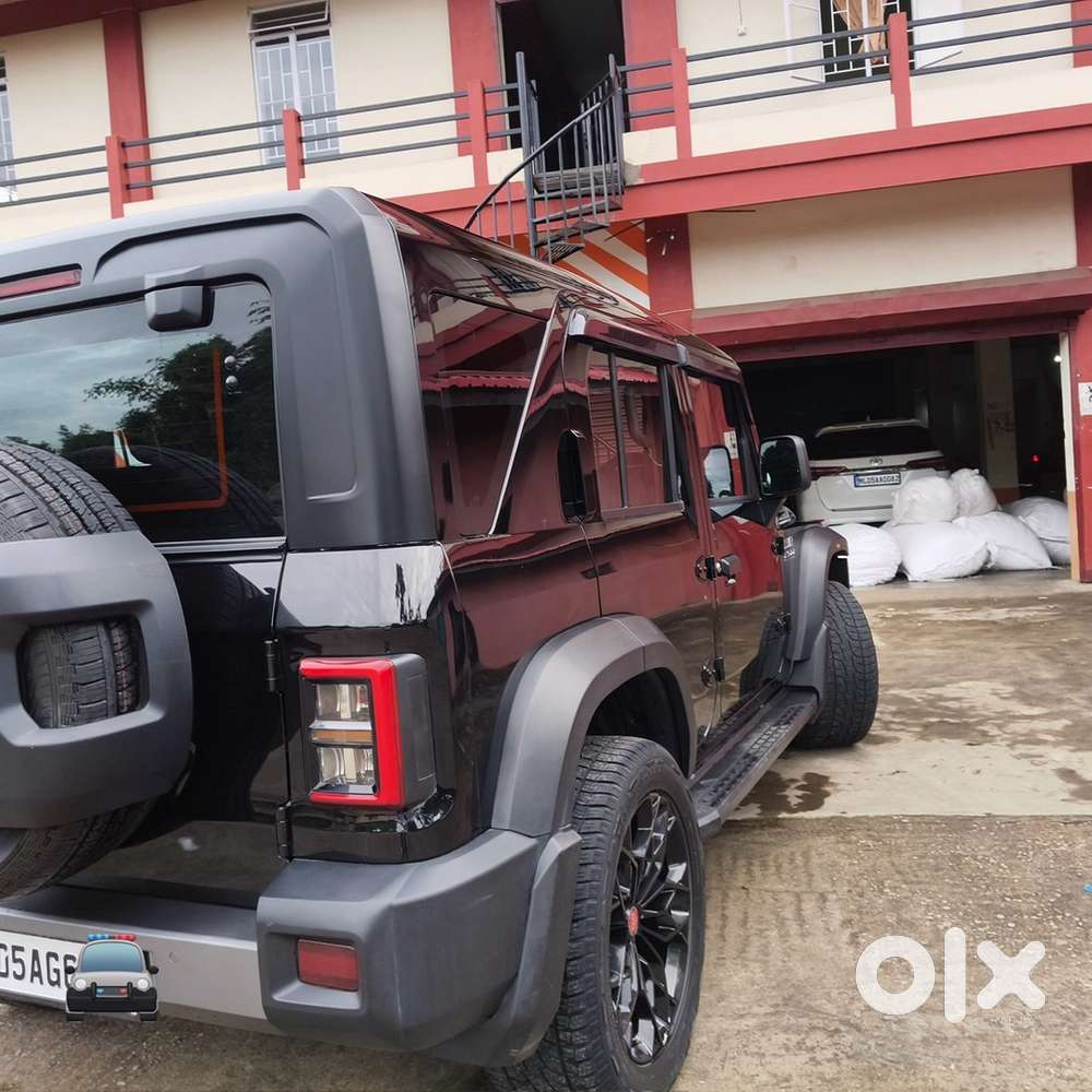 Mahindra Thar Roxx Petrol 2025