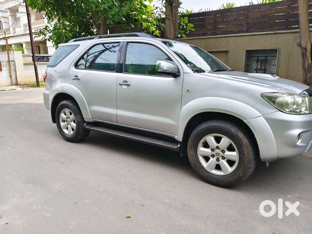 Toyota Fortuner 2009-2011 3.0 Diesel, 2009, Diesel