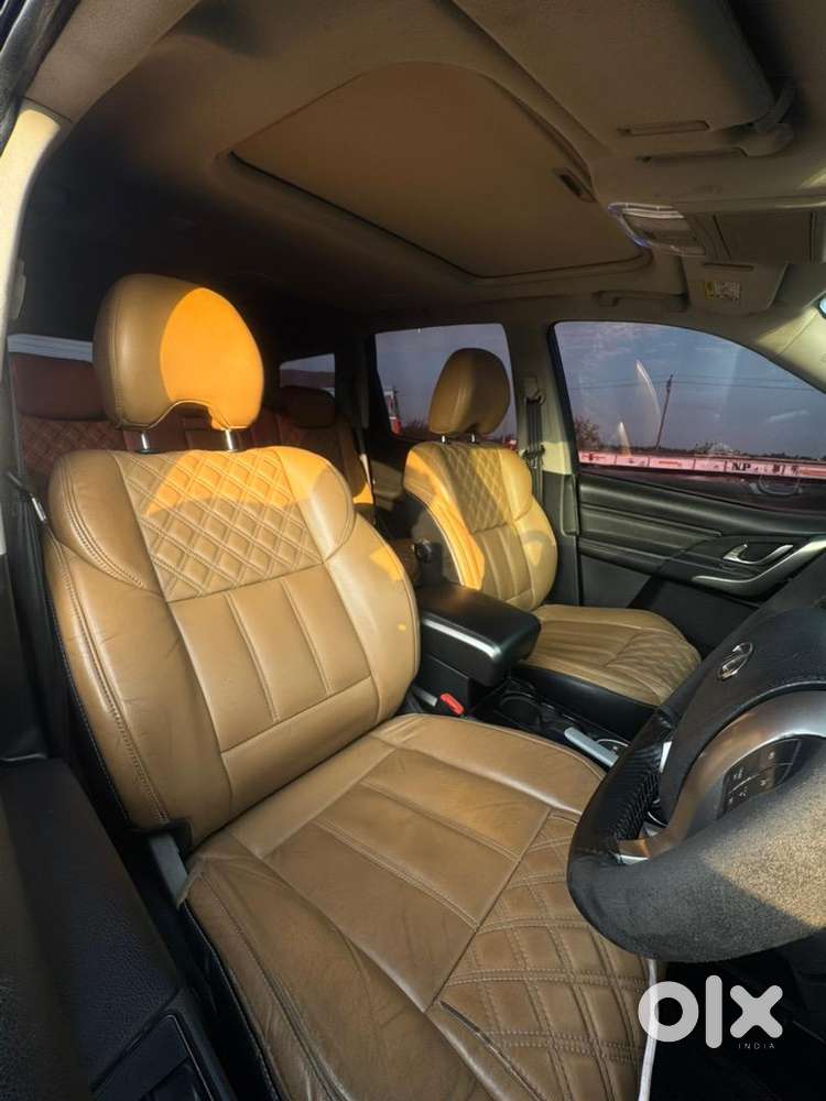 Mahindra Xuv 5oo W11 At 2018